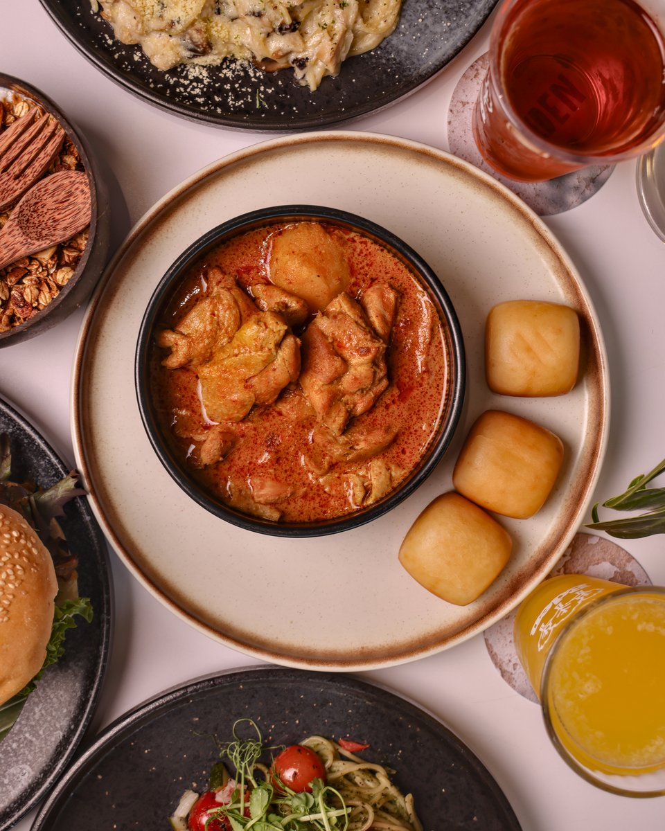 EDEN Curry Chicken with Mantou